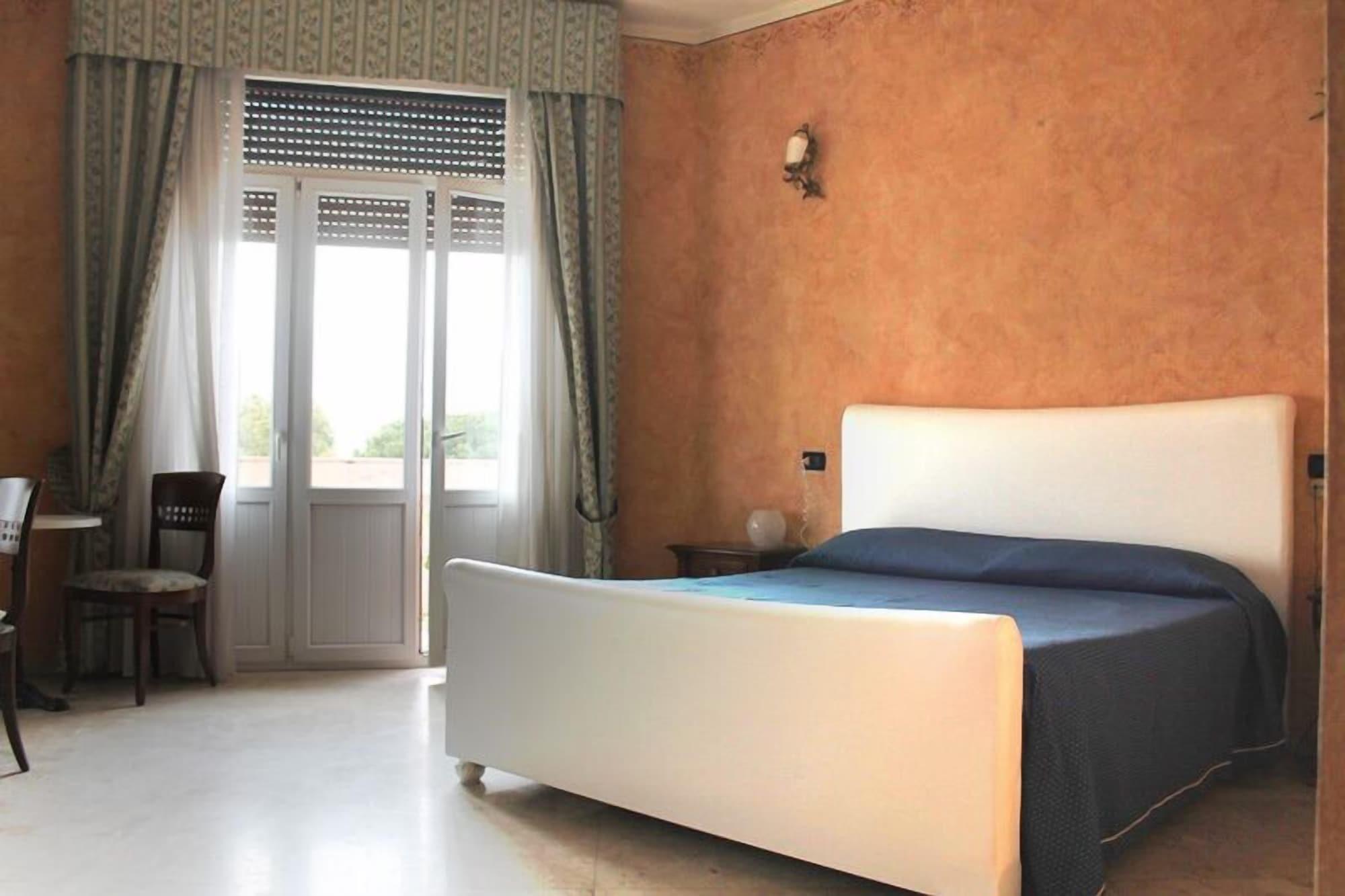 Hotel Lungomare ريجّو دي كالابريا المظهر الخارجي الصورة