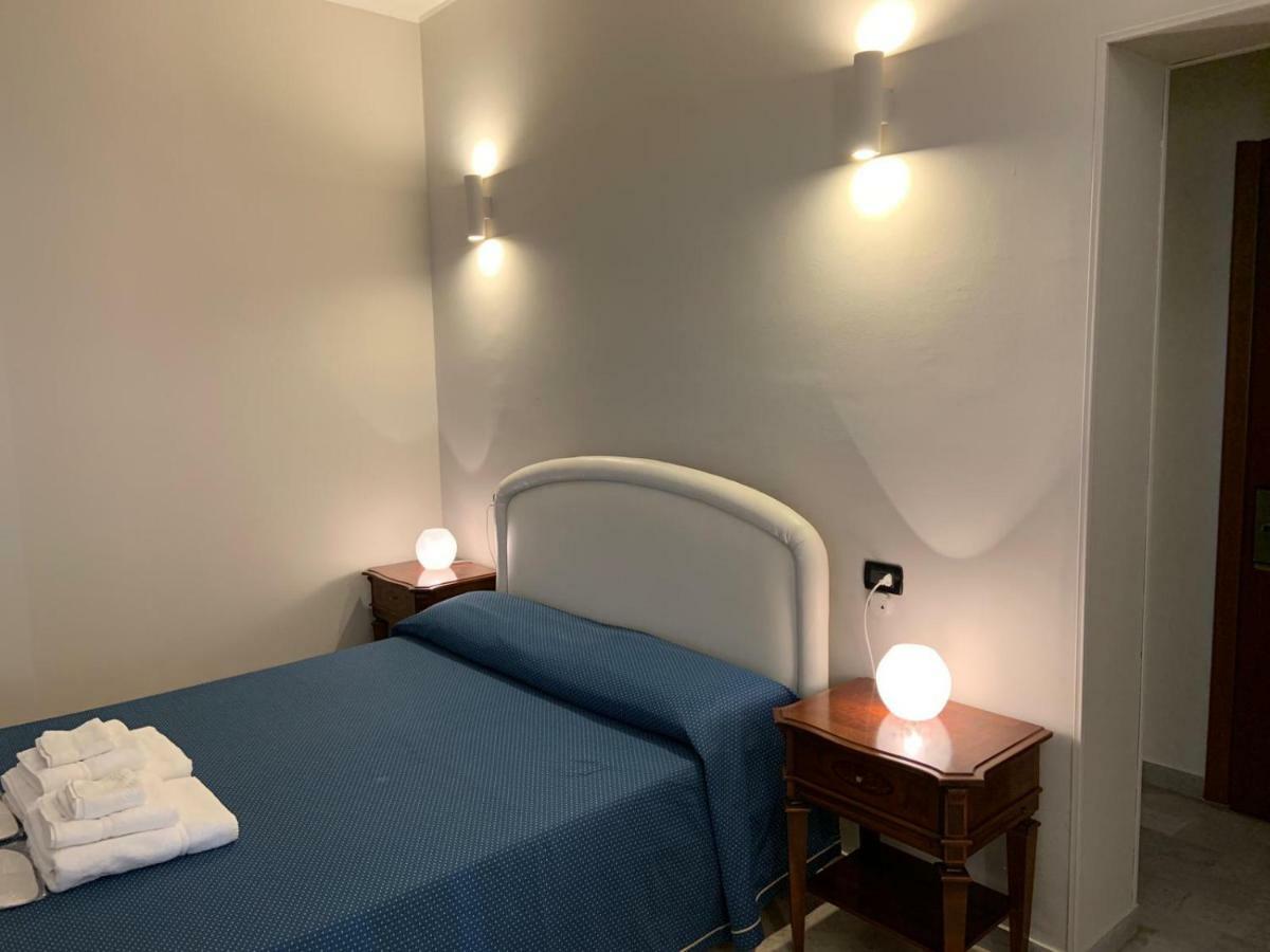 Hotel Lungomare ريجّو دي كالابريا المظهر الخارجي الصورة