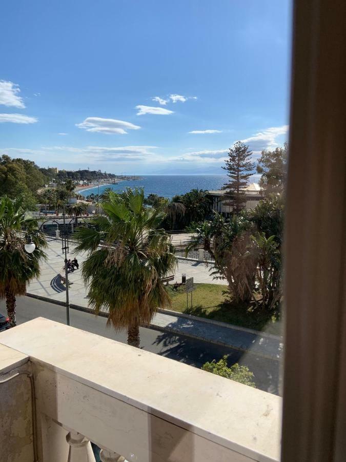 Hotel Lungomare ريجّو دي كالابريا المظهر الخارجي الصورة