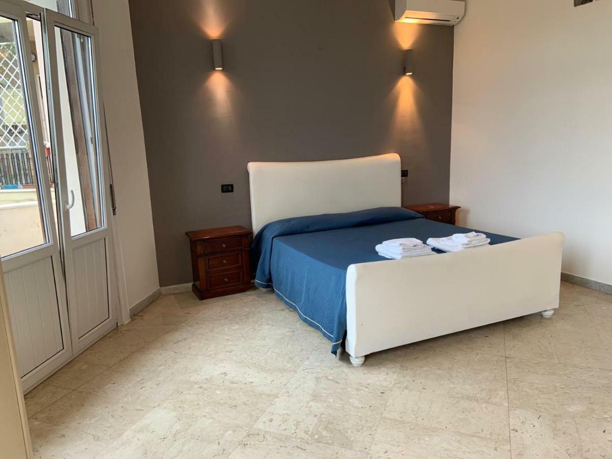 Hotel Lungomare ريجّو دي كالابريا المظهر الخارجي الصورة