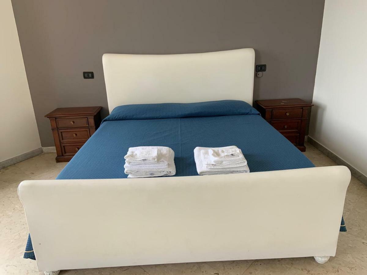 Hotel Lungomare ريجّو دي كالابريا المظهر الخارجي الصورة